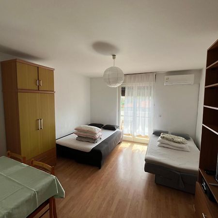 Apartman Niko Pola Esterno foto